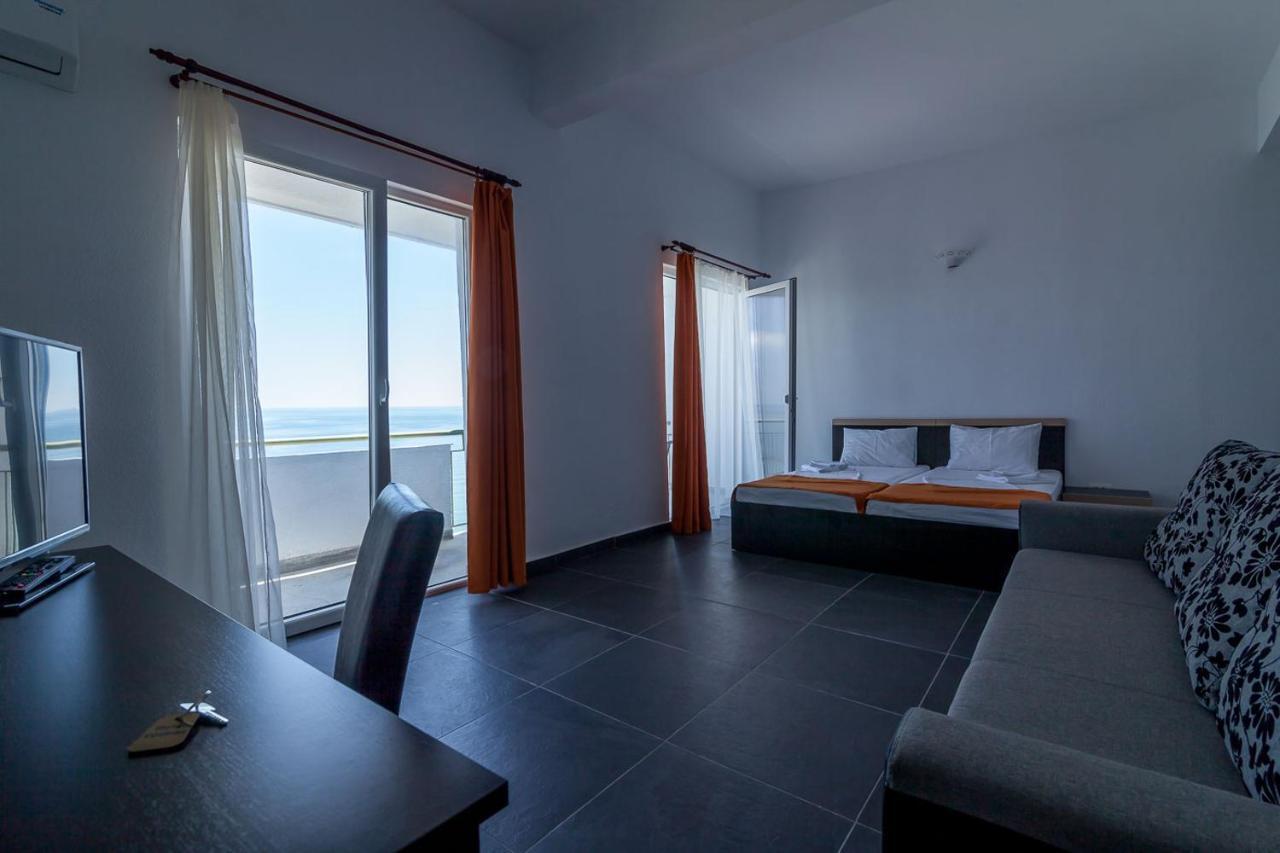 Hotel Cosmos Eforie Sud  Buitenkant foto