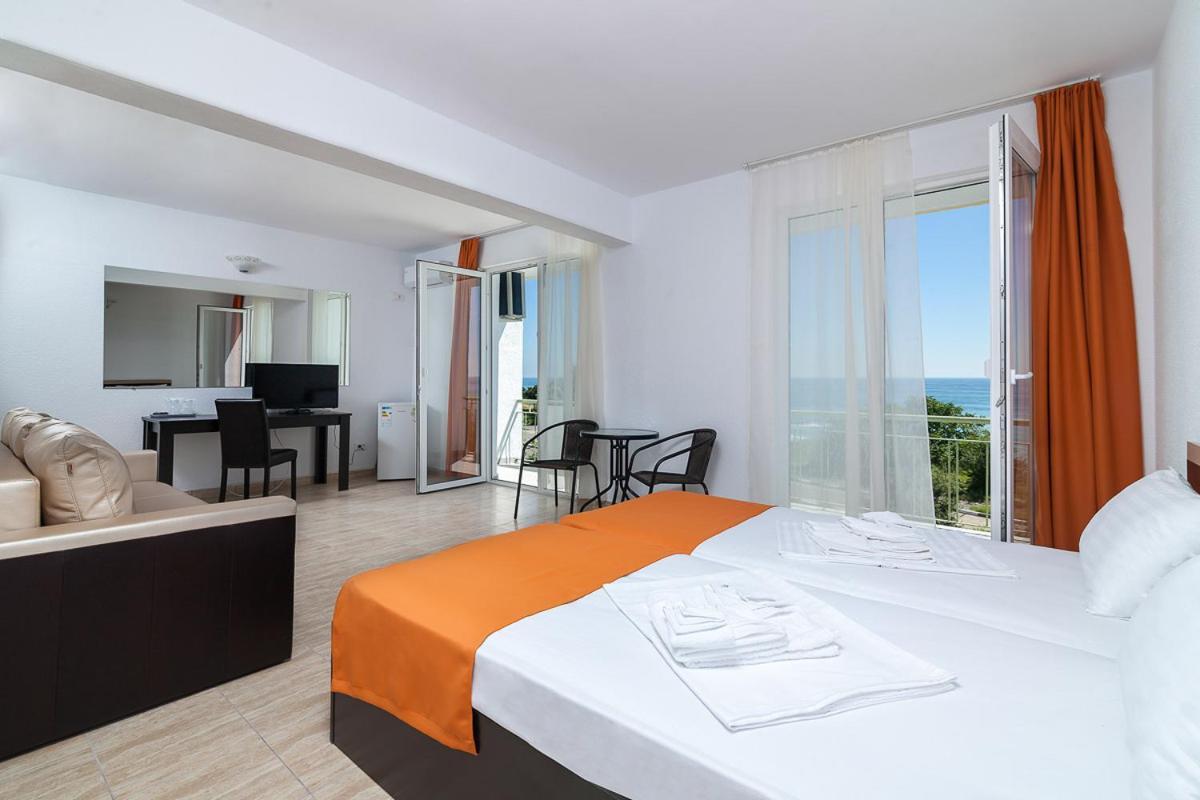 Hotel Cosmos Eforie Sud  Buitenkant foto