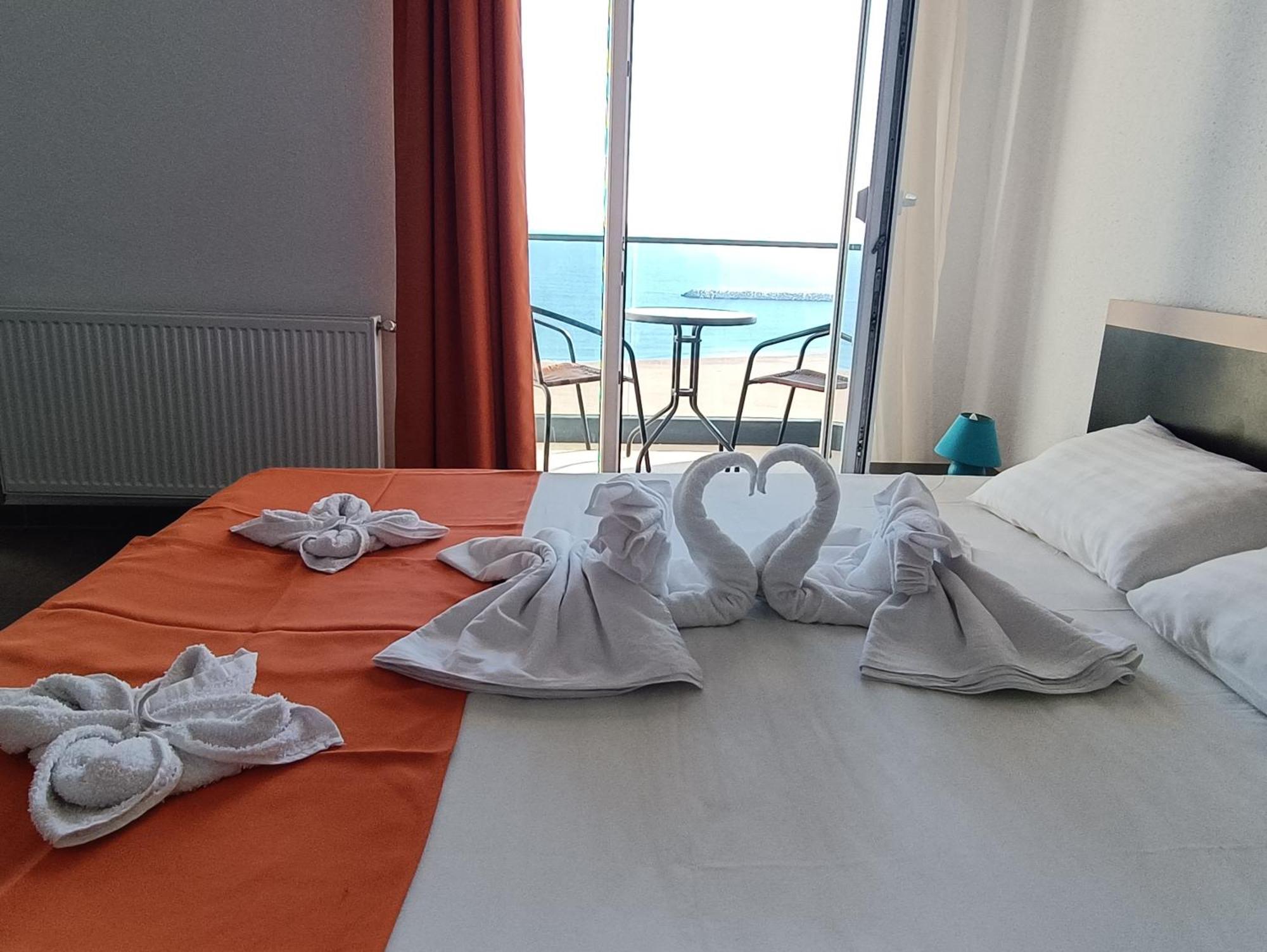 Hotel Cosmos Eforie Sud  Buitenkant foto