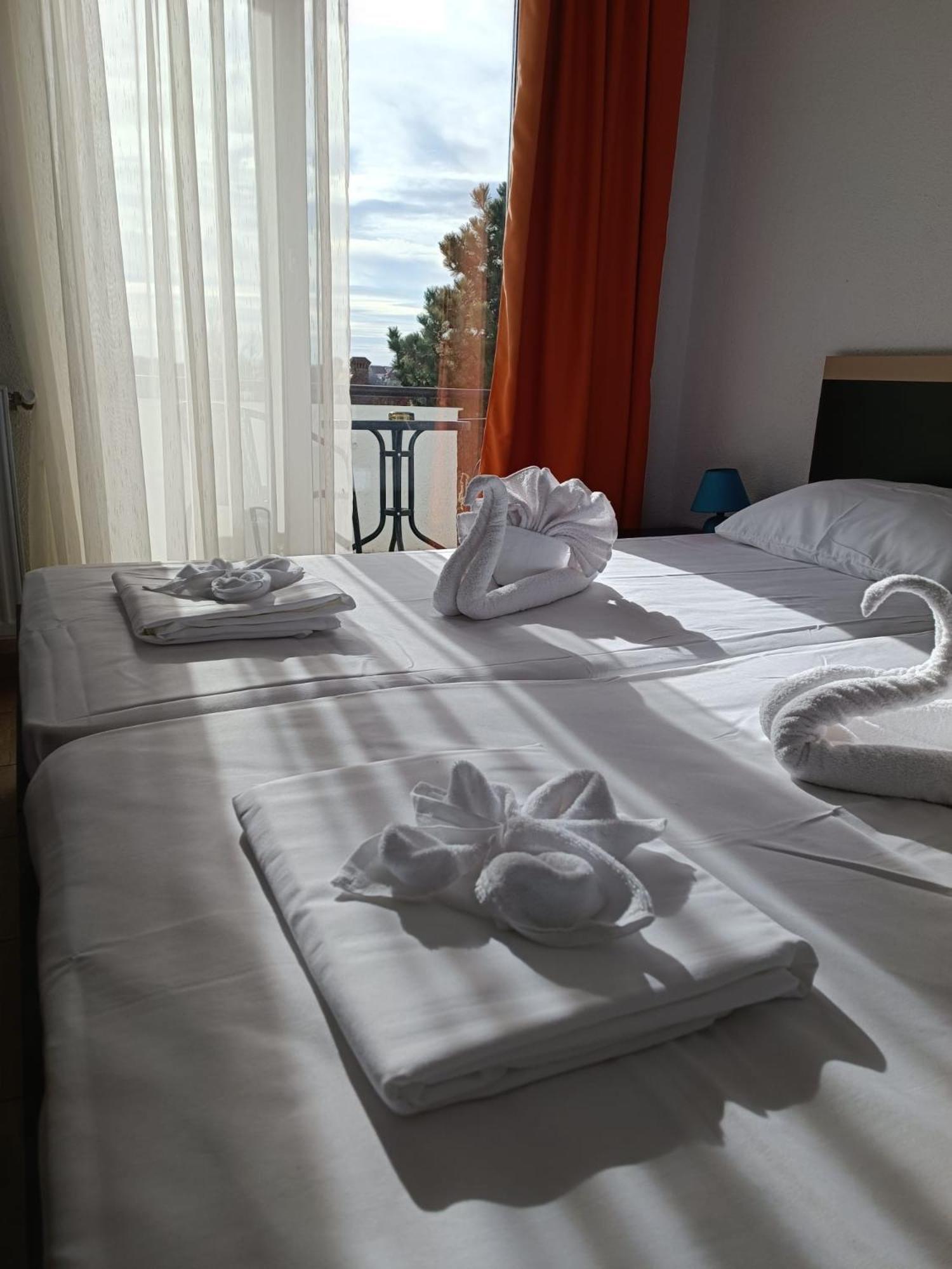 Hotel Cosmos Eforie Sud  Buitenkant foto