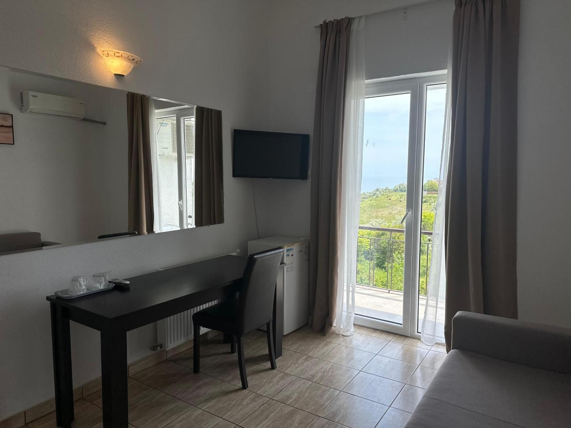 Hotel Cosmos Eforie Sud  Buitenkant foto